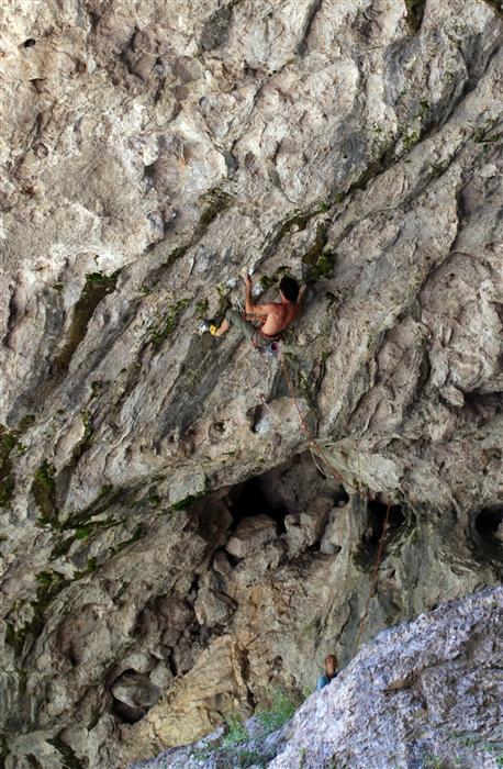 "Четири по четири" за Румен Нешев